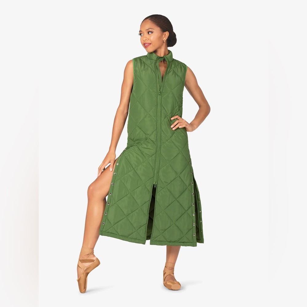 Mariia dance-wear Long Zip Up Warm Up Vest. Never worn. Size XS